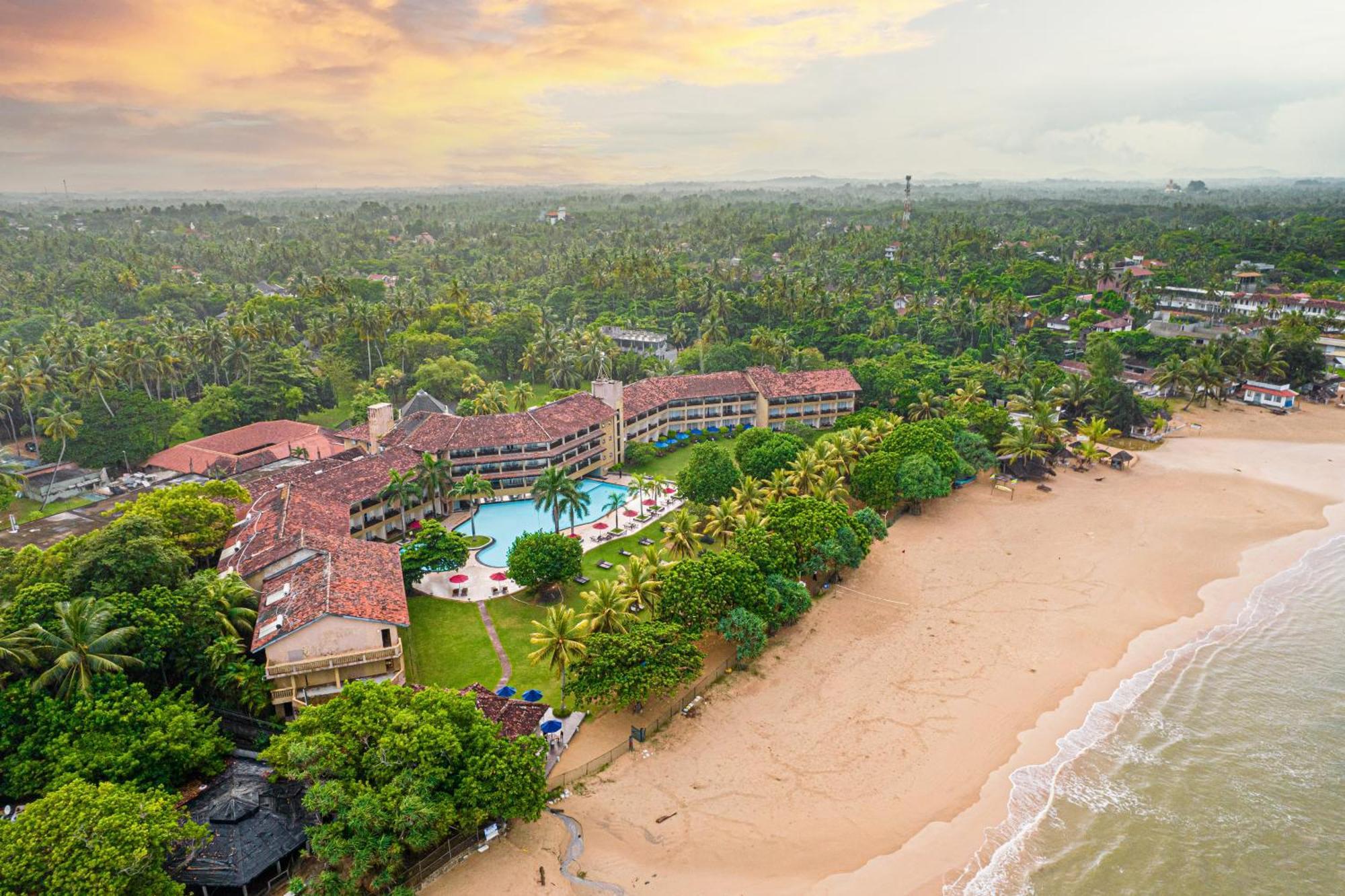 Hotel The Palms Beruwala Exterior foto